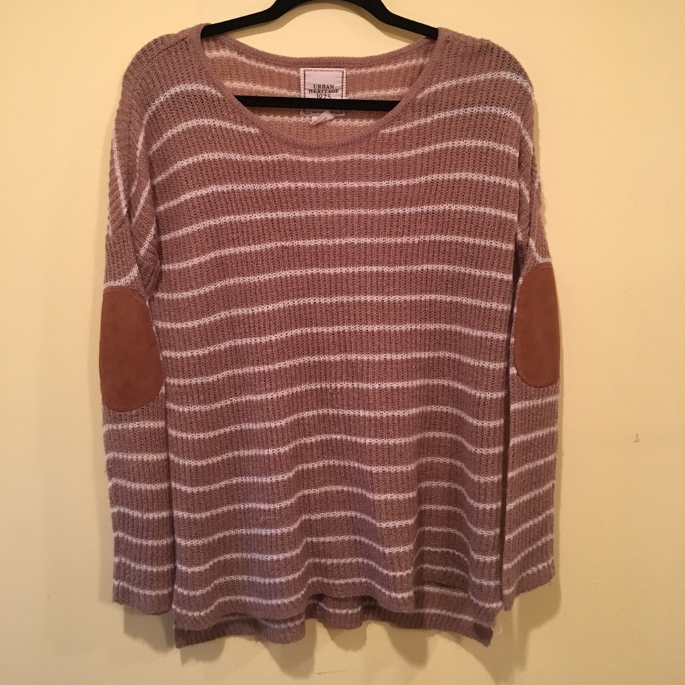 American eagle sweater